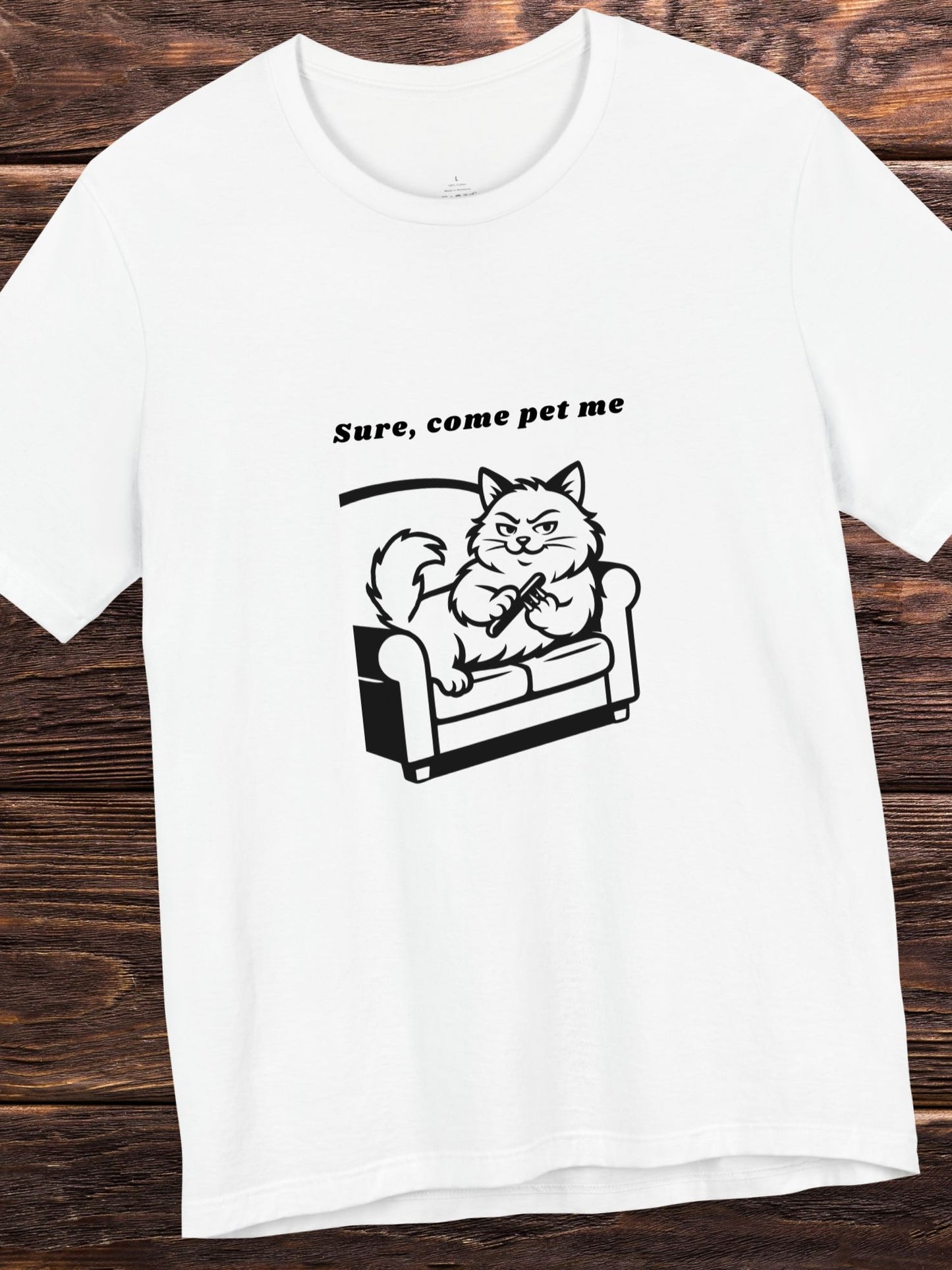 'Sure, come pet me' Cat Sharpening Nails Graphic Unisex T-Shirt, Dangerous Kitty, Cute Cat Lover Tee, Funny Pet T-Shirt, Gift for Cat Lovers